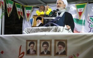 شیعه و سنی ید واحده در برابر دشمن هستند