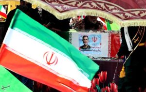 ما همه تنگسیری‌ایم/ روایت مردم هرمزگان ازسرداری که بر تنگه هرمز قفل زد