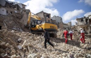 معرفی حساب ویژه بنیاد مسکن برای جبران خسارات جنگ با مشارکت مردم