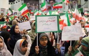 «میناب بی‌تاب»؛ سوگواره‌ای برای شهدای دانش‌آموز + تصاویر