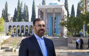 پیام صلح‌خواهی سعدی، باید در گوش جانِ جهانیان طنین‌انداز شود