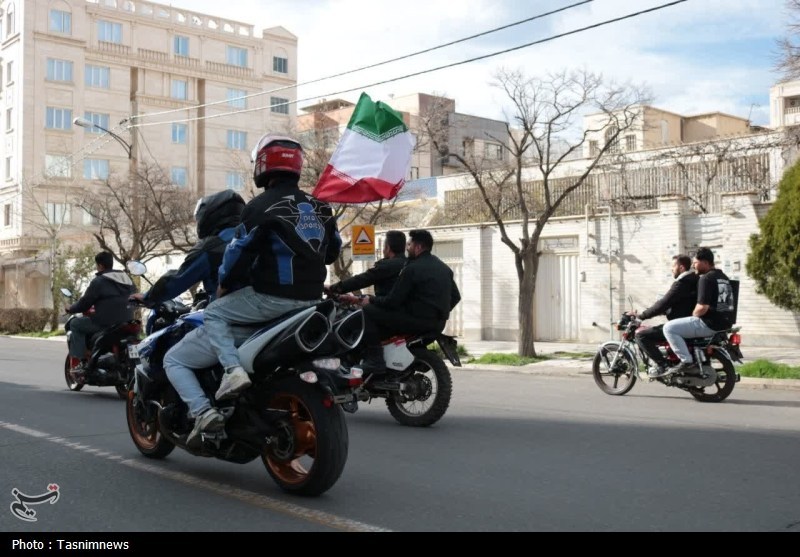 کاروان حماسی موتوری تکواندوکاران زنجان در گرامیداشت چهلم رهبر انقلاب