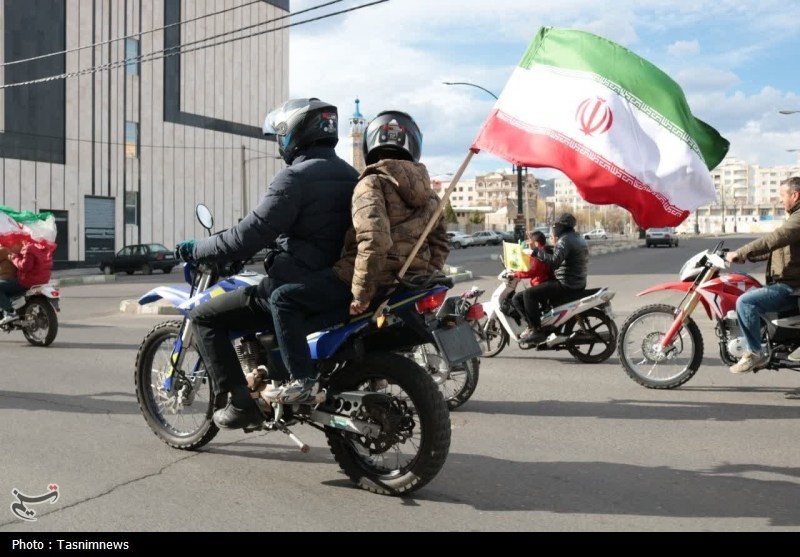 کاروان حماسی موتوری تکواندوکاران زنجان در گرامیداشت چهلم رهبر انقلاب