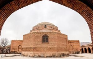 کدام بناهای تاریخی آذربایجان شرقی در طول جنگ رمضان آسیب دیدند؟