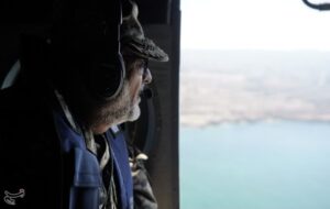 کنترل و عجز دشمن در تنگه هرمز ثمره جهاد شهید تنگسیری است