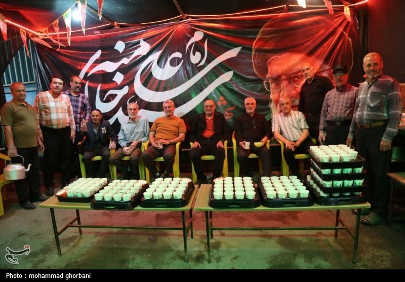 75 شب ایستادگی مردم بیرجند در میدان+عکس اخبار استان خراسان جنوبی , رهبر انقلاب , شهید , اخبار بیرجند ,