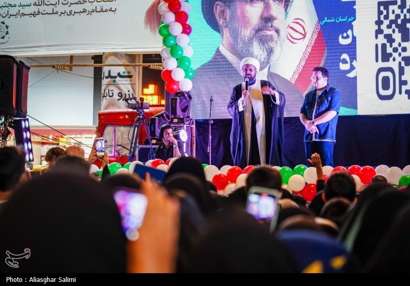 75 شب ایستادگی مردم بیرجند در میدان+عکس اخبار استان خراسان جنوبی , رهبر انقلاب , شهید , اخبار بیرجند ,