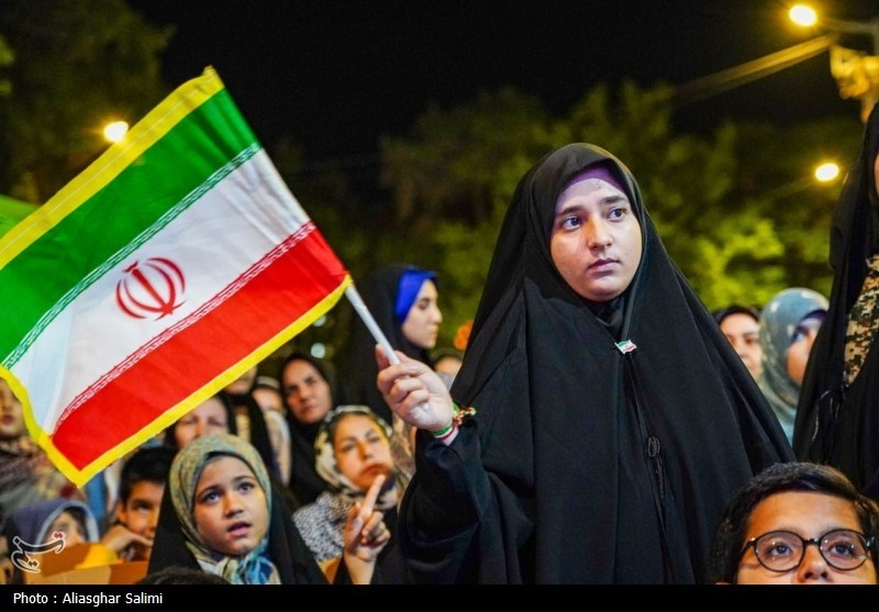 75 شب ایستادگی مردم بیرجند در میدان+عکس اخبار استان خراسان جنوبی , رهبر انقلاب , شهید , اخبار بیرجند ,