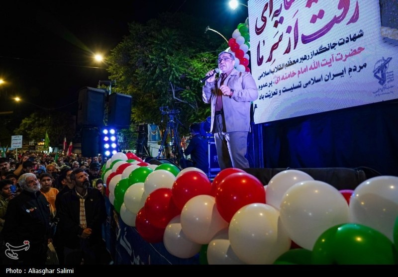 75 شب ایستادگی مردم بیرجند در میدان+عکس اخبار استان خراسان جنوبی , رهبر انقلاب , شهید , اخبار بیرجند ,