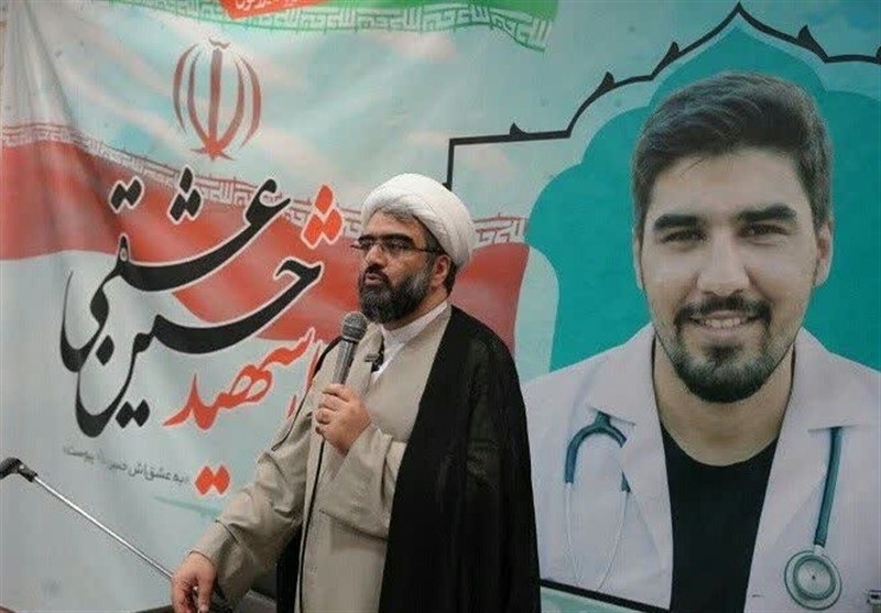 اربعین پرستار شهید حسین عشقی در تجمع شبانه کادر سلامت مشهد شهادت , شهید , مشهد مقدس , اخبار مشهد , خراسان رضوی , اخبار استان خراسان رضوی , جنگ آمریکا و رژیم صهیونیستی علیه ایران , دانشگاه علوم پزشکی ایران ,
