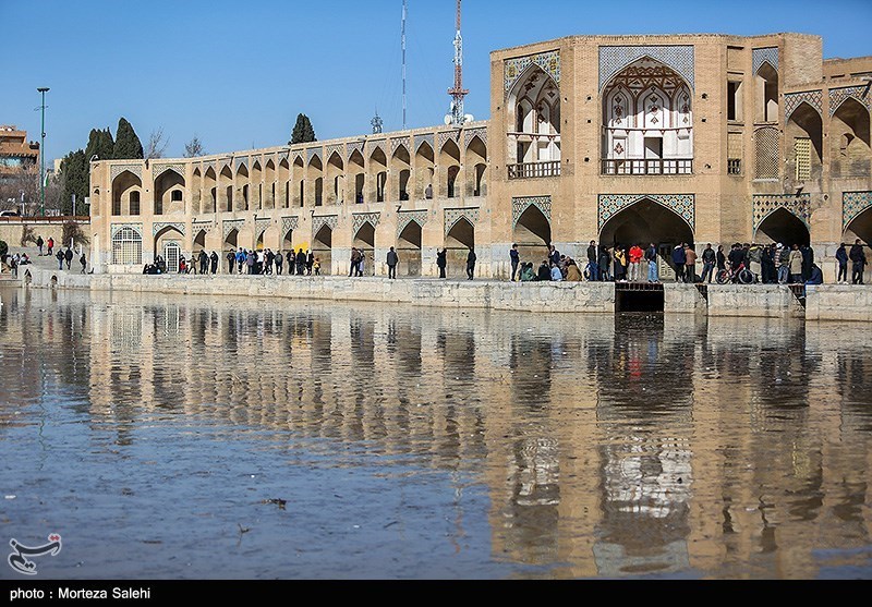 از حکمرانی آب تا بحران زیر پای اصفهان/زاینده‌رود هنوز زنده است؟