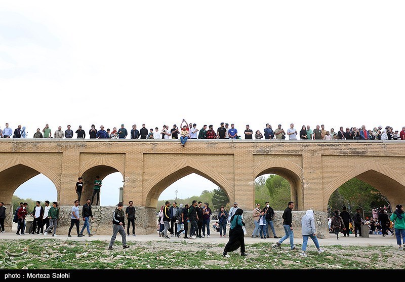 از حکمرانی آب تا بحران زیر پای اصفهان/زاینده‌رود هنوز زنده است؟