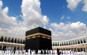 اعزام نخستین کاروان‌های حج تمتع استان کرمان از فرودگاه زاهدان