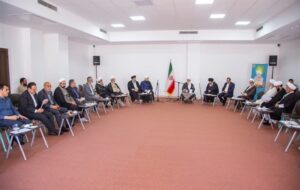 امام جمعه یزد بر تبیین فرهنگ غدیر برای جوانان تأکید کرد