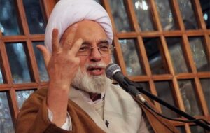 انتقاد از فرهنگ واردات و وابستگی به کالاهای خارجی