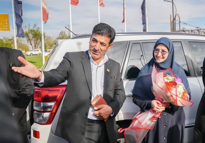 انتقال مفاهیم انقلاب اسلامی از وظایف مهم نظام تعلیم و تربیت است