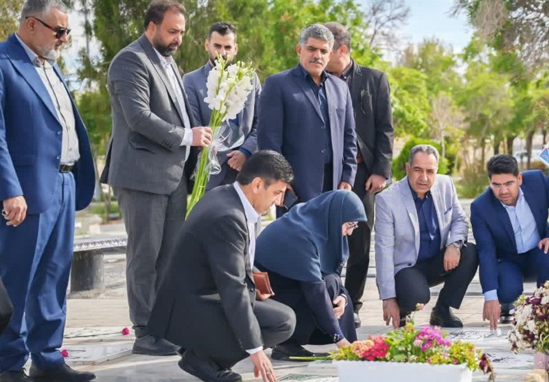 انتقال مفاهیم انقلاب اسلامی از وظایف مهم نظام تعلیم و تربیت است