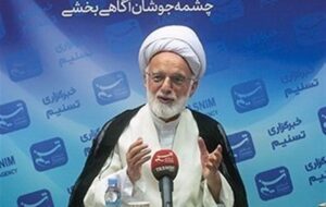 انقلاب اسلامی مسیر استقلال در برابر سلطه‌طلبی شرق و غرب را تثبیت کرد