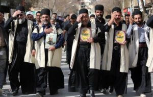 بزرگداشت شهدای جنگ تحمیلی سوم چهارمحال و بختیاری در تهران
