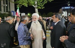 حضور بی‌واسطه نماینده ولی‌فقیه در کردستان؛الگویی از ارتباط مردمی+تصویر