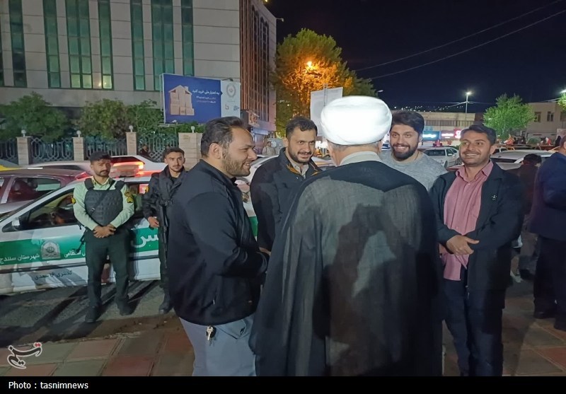 اخبار سنندج , اخبار استان کردستان , رهبر انقلاب , پایگاه اطلاع‌رسانی دفتر مقام معظم رهبری , بعثه مقام معظم رهبری , رئیس دفتر مقام معظم رهبری , تجمع , جنگ رمضان , 