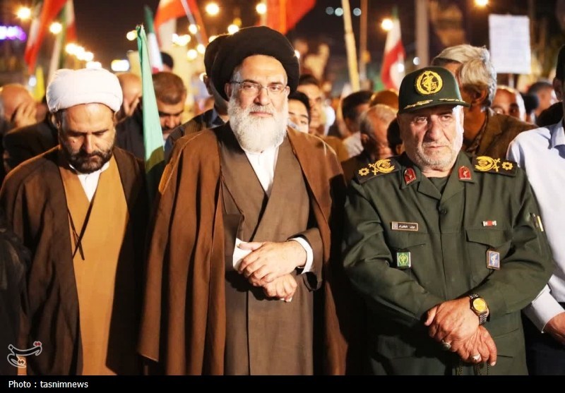حماسهآفرینی یاسوجیها به شب هفتادوهفتم رسید+تصاویر اخبار یاسوج , شهید امام خامنه ای (ره) ,