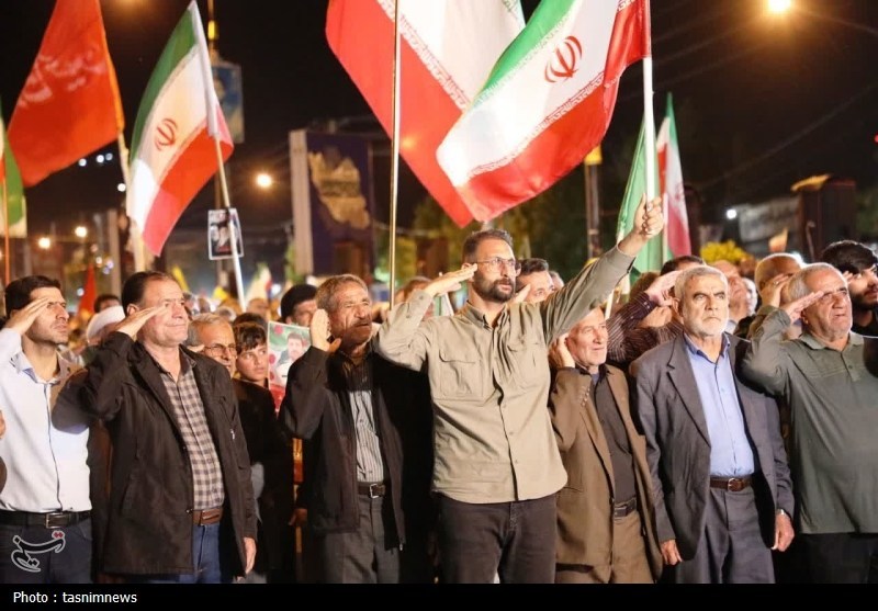 حماسهآفرینی یاسوجیها به شب هفتادوهفتم رسید+تصاویر اخبار یاسوج , شهید امام خامنه ای (ره) ,