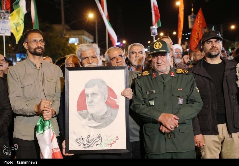 حماسهآفرینی یاسوجیها به شب هفتادوهفتم رسید+تصاویر اخبار یاسوج , شهید امام خامنه ای (ره) ,