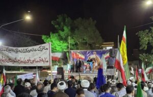 عزت و اقتدار ایران اسلامی ثمره تمسک به ولایت و حفظ وحدت ملی است