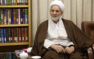 ملت ایران هیچ‌گاه در برابر دشمن تسلیم نخواهند شد