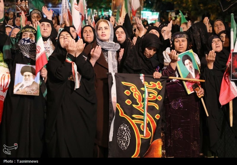 هفتاد و پنجمین شب خروش یاسوج؛ خیابان جمهوری غرق درفریاد همبستگی+تصاویر اخبار یاسوج , شهید امام خامنه ای (ره) ,
