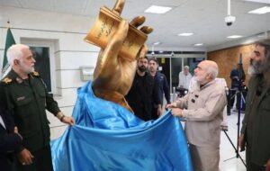“کلام ماندگار” نخستین اثر تجسمی مفهومی با الهام از زبان بدن امام شهید