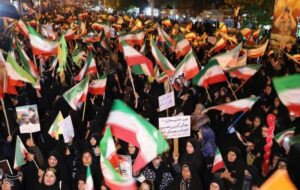 یاسوج در شبی دوباره بیدار؛ شصت‌وچهارمین خیزش مردمی در قلب شهر+تصاویر