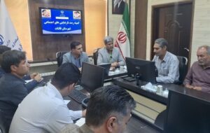 بررسی چالش سوخت کامیون‌داران قائنات؛ راهکارها در استان پیگیری می‌شود