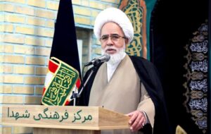 ماه  محرم فرصتی برای عزاداری شایسته امام شهید است