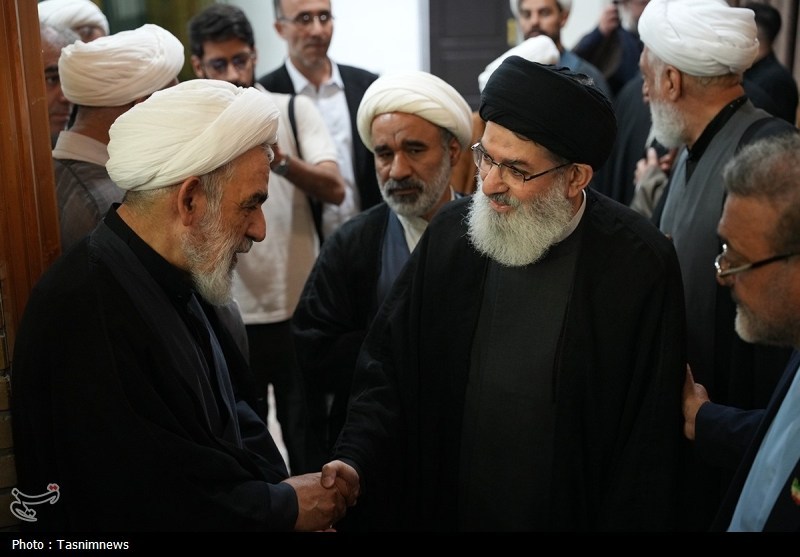 مراسم ترحیم آیتالله فیاض در حرم حضرت معصومه(س) برگزار شد+ عکس حضرت معصومه (س) , اخبار قم , رهبر انقلاب ,