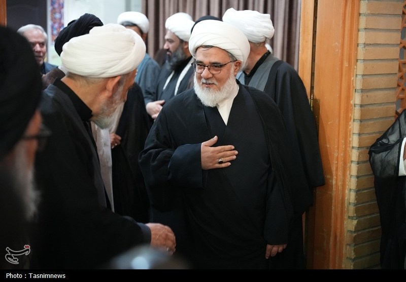 مراسم ترحیم آیتالله فیاض در حرم حضرت معصومه(س) برگزار شد+ عکس حضرت معصومه (س) , اخبار قم , رهبر انقلاب ,
