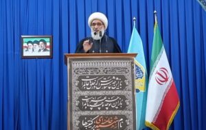 مردم ایران نیز با تمام وجود در کنار رهبر معظم انقلاب ایستاده‌اند
