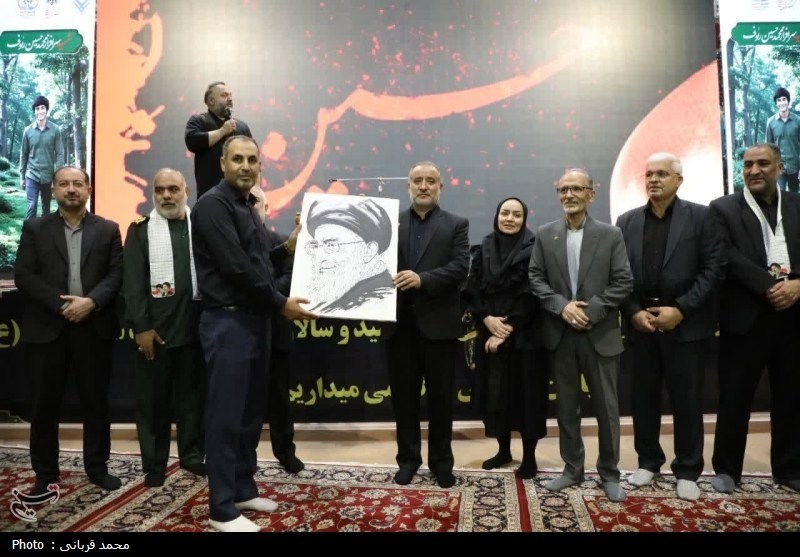 تشییع «امام شهید» جلوهای از وفاداری ملت ایران به راه شهداست+عکس تشییع «امام شهید» جلوهای از وفاداری ملت ایران به راه شهداست+عکس