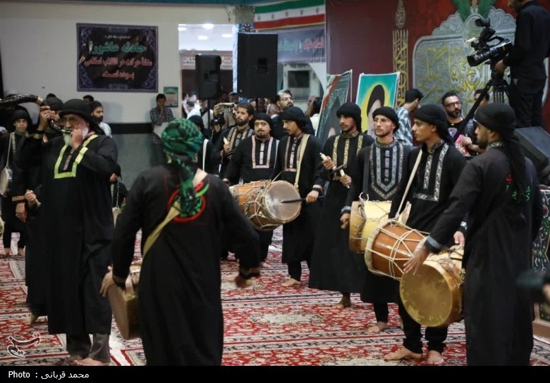 تشییع «امام شهید» جلوهای از وفاداری ملت ایران به راه شهداست+عکس تشییع «امام شهید» جلوهای از وفاداری ملت ایران به راه شهداست+عکس