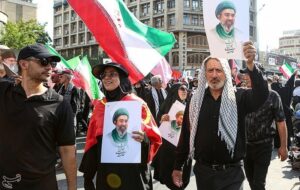 تشییع تاریخی امام شهید نمودی از عمق بصیرت مردم است