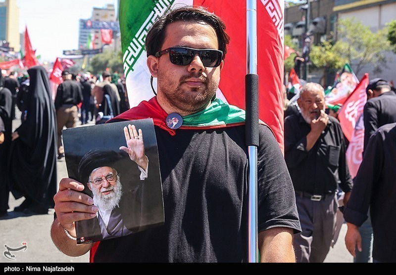 دلنوشته هایی برای امام شهید| وداع در آستانه سپیده؛ شهری که با اشک بیدار میشود دلنوشته هایی برای امام شهید| وداع در آستانه سپیده؛ شهری که با اشک بیدار میشود