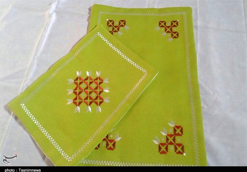 روایت دستانی که طلا میبافند/ اینجا زنان با سوزن نان درمیآورند اخبار سیستان , نظام مسائل استان سیستان و بلوچستان ,