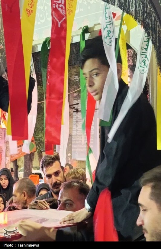 مراسم وداع با پیکر شهید سرافراز «یوسف محمدی» در زنجان برگزار شد اخبار زنجان , شهادت , حملات تروریستی ,