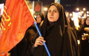 پیام مقاومت و بیداری ملت ایران در تشییع و بدرقه امام شهید